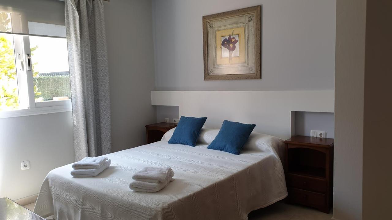 Sunny & New Apartamento In 칼레타데푸스테 외부 사진